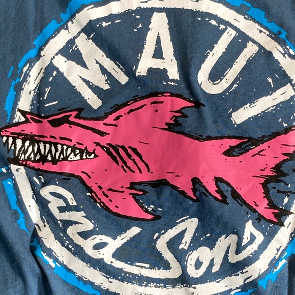 MAUI & SONS Medium M Med MD Shark Logo Mens T-shirt Tee Shirt Blue - Picture 6 of 9